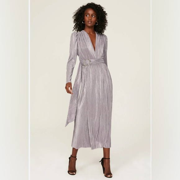 Sabina Musayev Silver Lilac Metallic Knit Midi Dress MSP
$295 Size Large - Picture 1 of 9